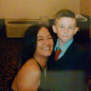 Meet your Posher, Iris